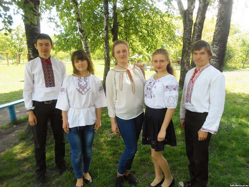 У школах Гребінківщини відзначили День вишиванки