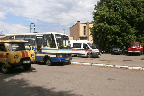 Гребінківські рятувальники провели навчання: ДТП за участі автоцистерн