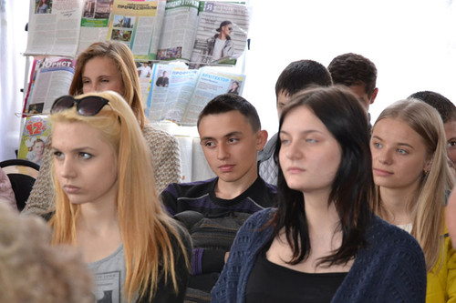 В Лубнах презентували книгу про людяність