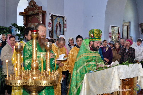 У Гребінці відзначили Трійцю