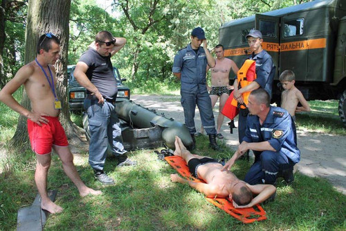 Навчання на воді для рятувальників провели у Пирятинському районі на М