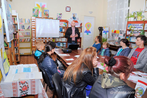 В Гребінці відбулося навчання для внутрішньо переміщених осіб