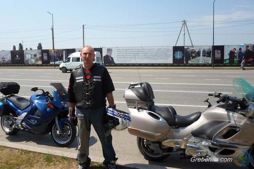 Мотоклуб LINCOLN MC POLTAVA встановив свій прапор на Ельбрусі