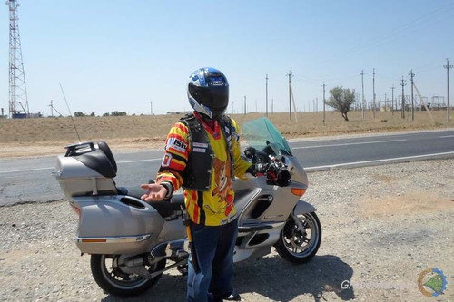 Мотоклуб LINCOLN MC POLTAVA встановив свій прапор на Ельбрусі