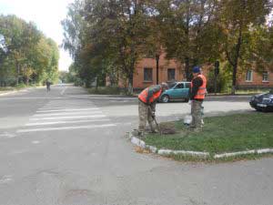 На вулицях Гребінки з'явились нові сміттєві урни