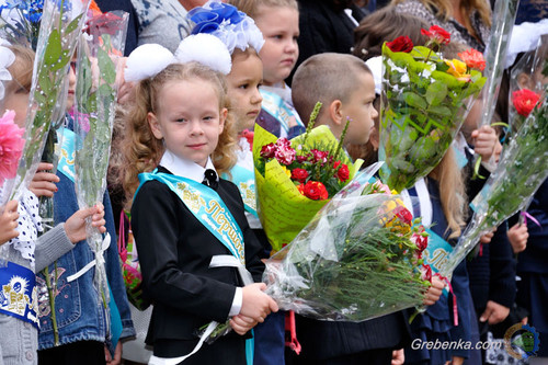У школах Гребінківщини пролунав перший дзвоник У школах Гребінківщини пролунав перший дзвоник