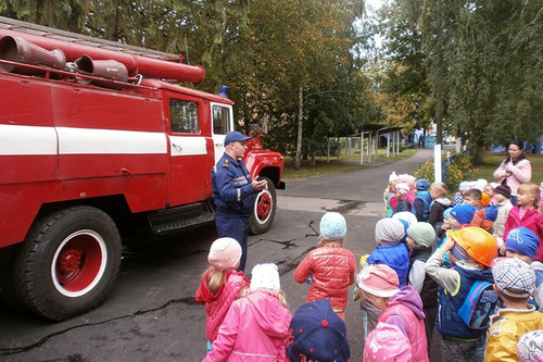 Навчання для дошкільнят провели рятувальники у Гадячі та Гребінці