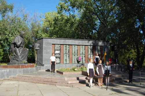 Гребінка. 74-у річниця визволення міста від фашистів