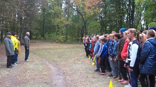 В Гребінці пройшли змагання на Першість району з легкоатлетичного крос