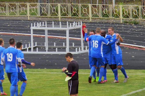 Локомотив (Гребінка) - Вікторія (Первозванівка).