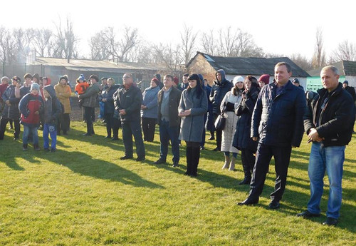 На Пирятинщині відкрили новий спортмайданчик