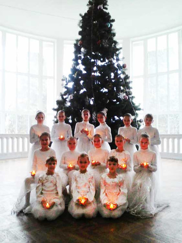 Передноворічні святкові заходи учнів Гребінківської ДМШ