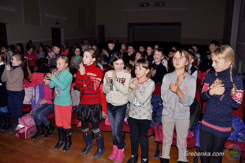 Виставу про правила дорожнього руху показали в Гребінці