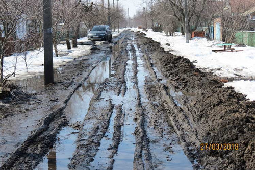 в районі Деповського селища замість дороги - непрохідне болото