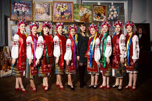  На Полтавщині відбувся ІІ Відкритий <b>конкурс</b> народно-сценічного танцю «Джерела надії» 