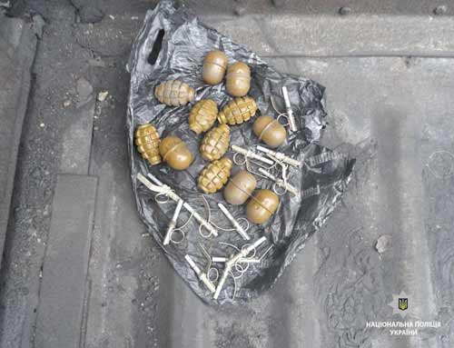 У залізничному вантажному вагоні на Полтавщині виявлено 12 гранат