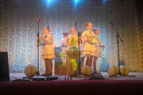 У Гребінці відбувся районний огляд-конкурс екологічних агітбригад