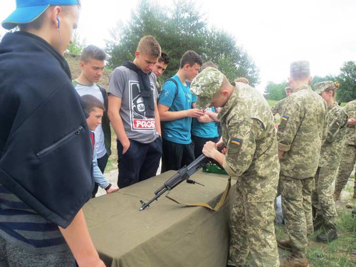 стрільби з автомата в Полтавській області