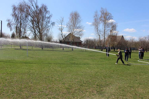 Районний етап Всеукраїнського фестивалю дружин юних пожежних Районний етап Всеукраїнського фестивалю дружин юних пожежних