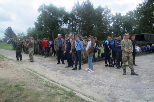 стрільби з автомата в Полтавській області