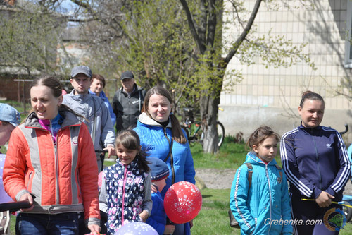 Гребінка, дитячий майданчик