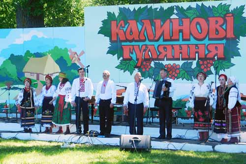  На Полтавщині відбулося ювілейне обласне пісенне свято «Калинові гуляння» 