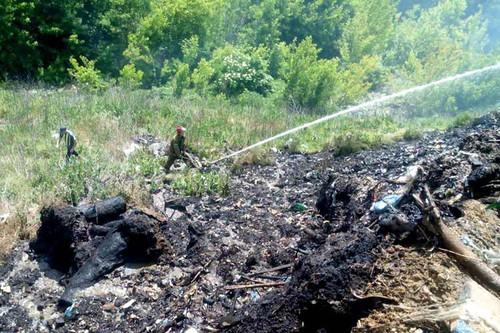 На Лубенському міському звалищі четвертий день гасять пожежу