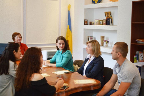 На Гребінківщині привітали та нагородили талановиту молодь