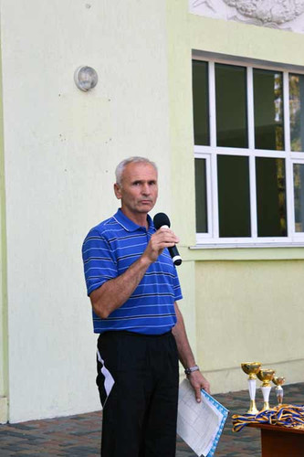 Легкоатлетична естафета вулицями Гребінки