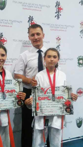 відкритий турнір з кіокушин карате