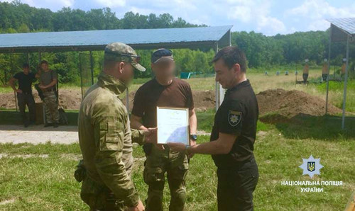 Поліцейські Полтавщини змагалися у стрільбі