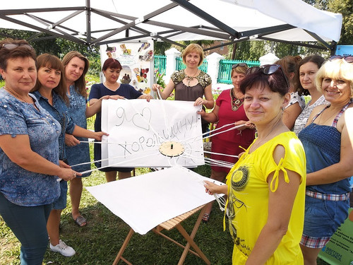 В Хоролі мобільна альтанка