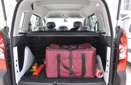 Медикам Полтавщини вручили 35 автомобілів для збору аналізів