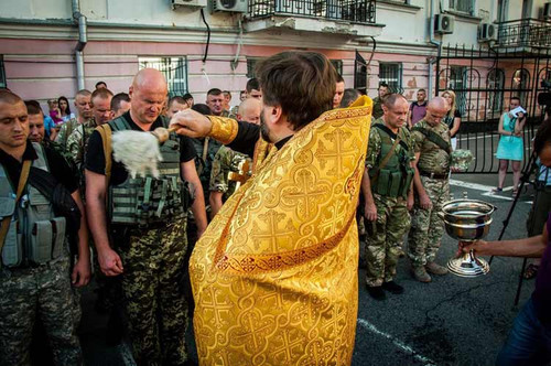 Зведений загін поліцейських з Полтавщини вирушив на чергову ротацію Зведений загін поліцейських з Полтавщини вирушив на чергову ротацію