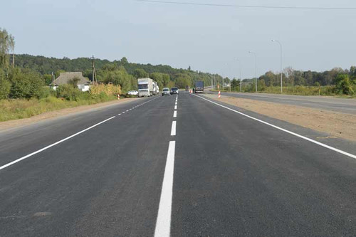 Ремонт автодороги Київ - Харків