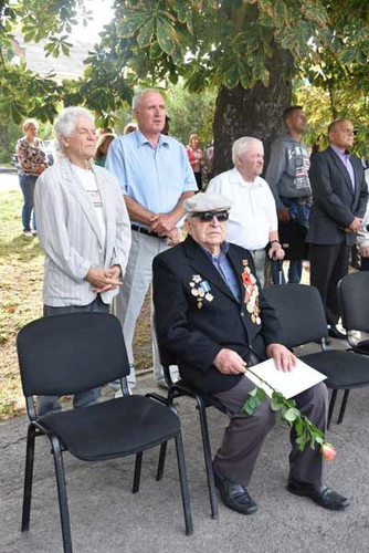 Пирятинщина відзначила 75-у річницю визволення від загарбників Пирятинщина відзначила 75-у річницю визволення від загарбників