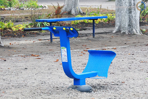 У Гребінці облаштували спормайданчик з тренажерами