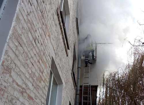 На Пирятинщині горів 5-ти поверховий будинок