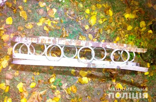 На Полтавщині затримали викрадача огорож з могил