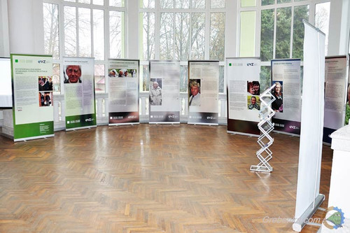 У Гребінці показали виставку портретів колишніх жертв нацизму