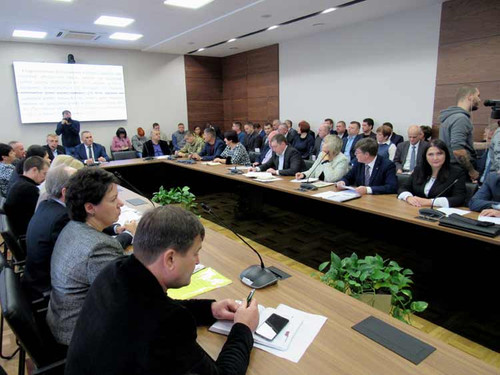 Апаратна нарада в голови облдержадміністрації Валерія Головка