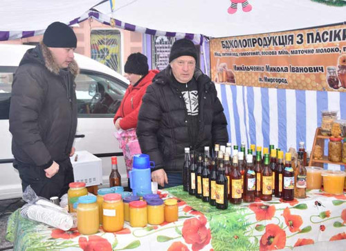 В Пирятині відбувся святковий новорічний ярмарок