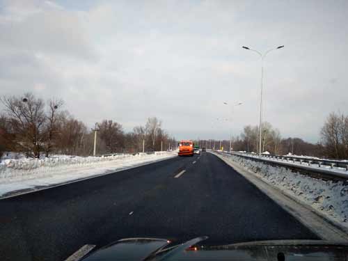 Дорожники закликають утриматися відпоїздок в негоду