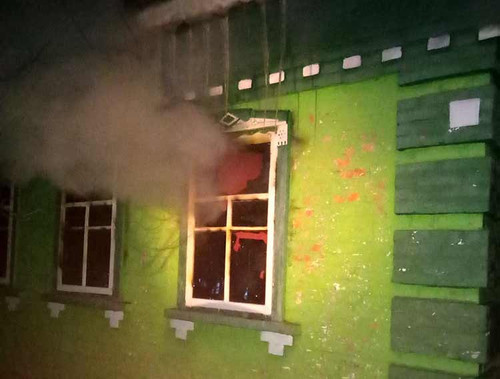В с. Почаївка Гребінківського району горів будинок
