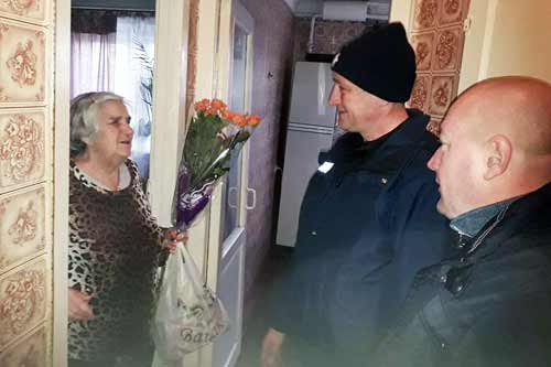 Гребінківські правоохоронці привітали ветерана МВС України з 80-річним ювілеєм