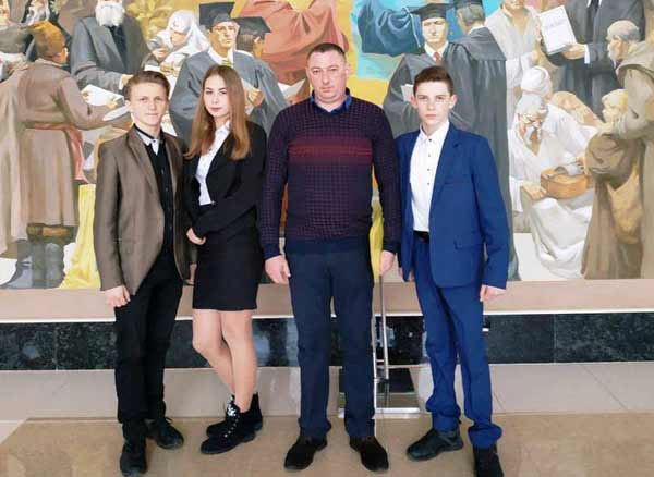 Змагання інтелектуальної гри “Дебати-2019” для школярів