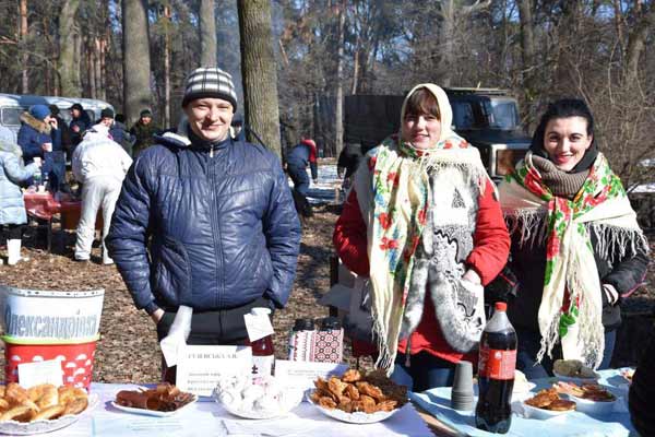 У Пирятині гучно та весело проводжали Зиму та зустрічали Весну
