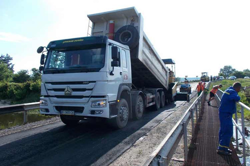 Минулого року на Полтавщині відремонтували 120 тис. м² автодоріг
