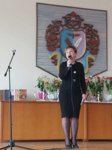 На Гребінківщині провели конкурс "успішних жінок"