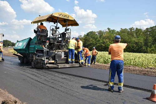 Минулого року на Полтавщині відремонтували 120 тис. м² автодоріг